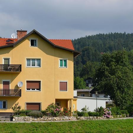 Villa Wurzer Velden am Woerthersee Luaran gambar